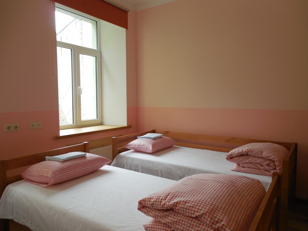 Gogol Park Hostel Riga Exterior foto