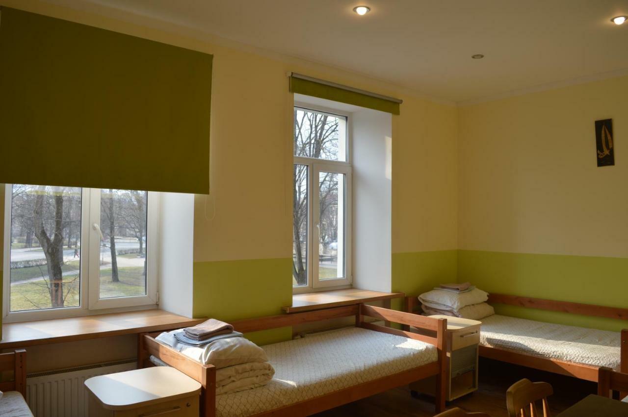 Gogol Park Hostel Riga Exterior foto